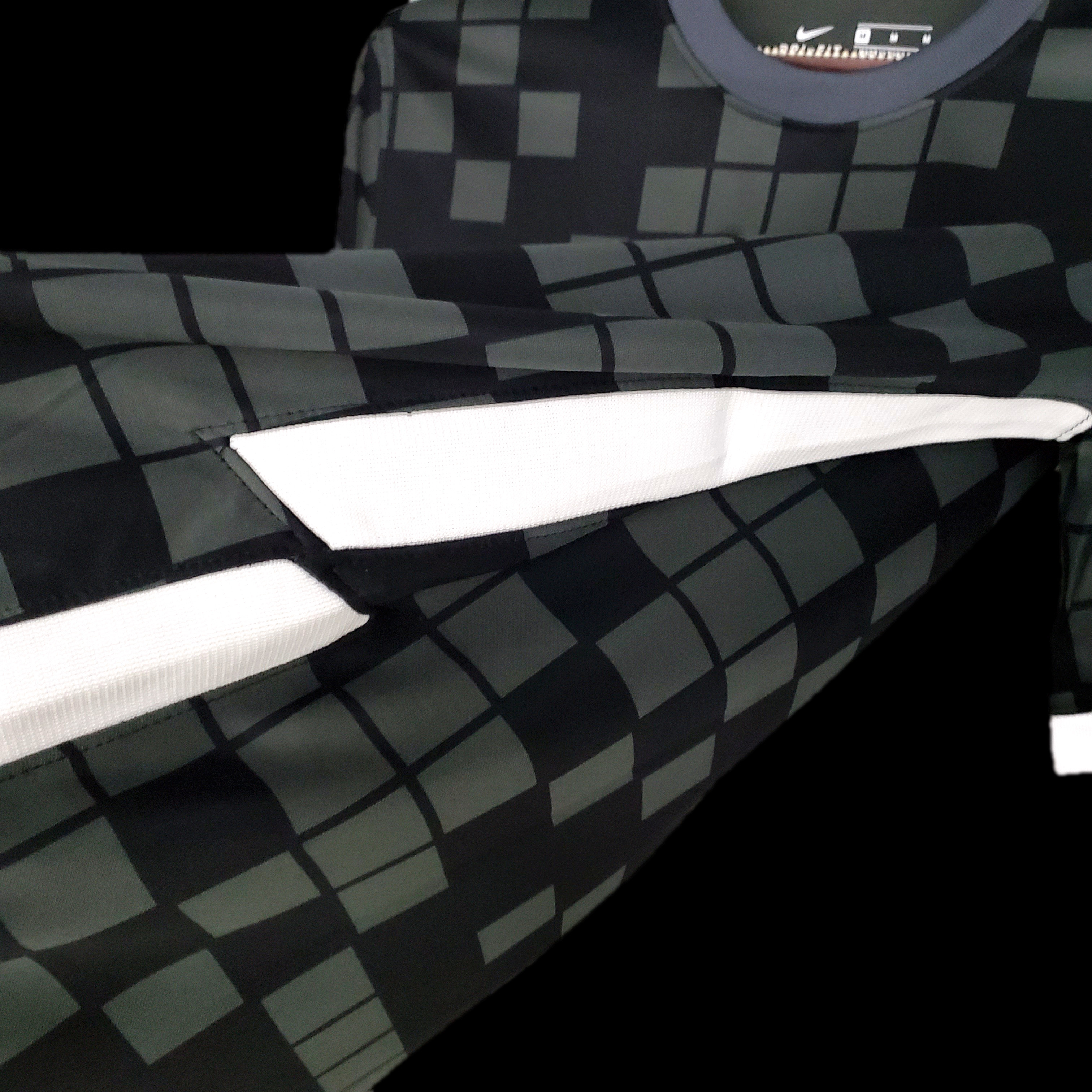 f1bb042f.jpg
