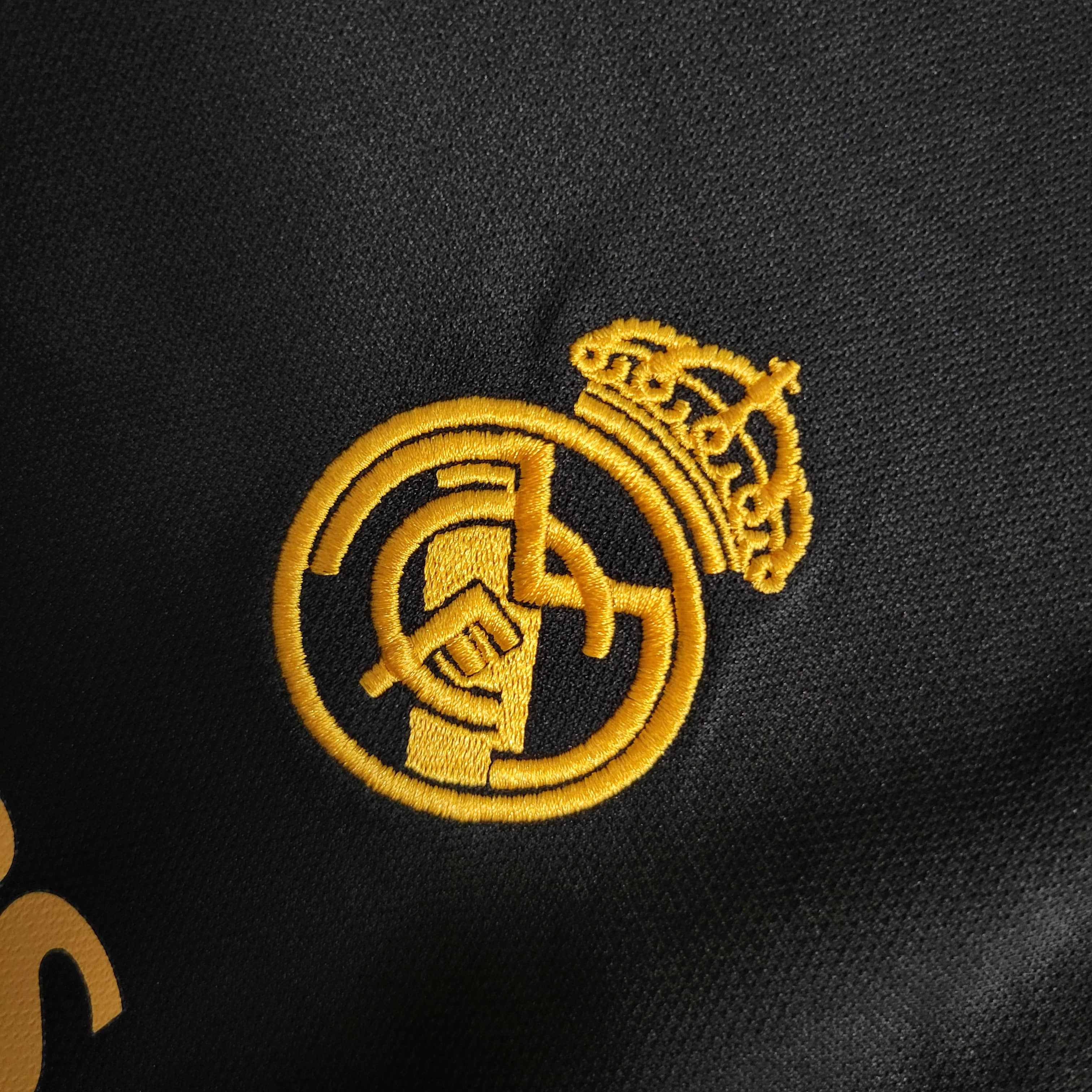 2324 kids Real Madrid 2 away games Size 16-28 (5).jpg