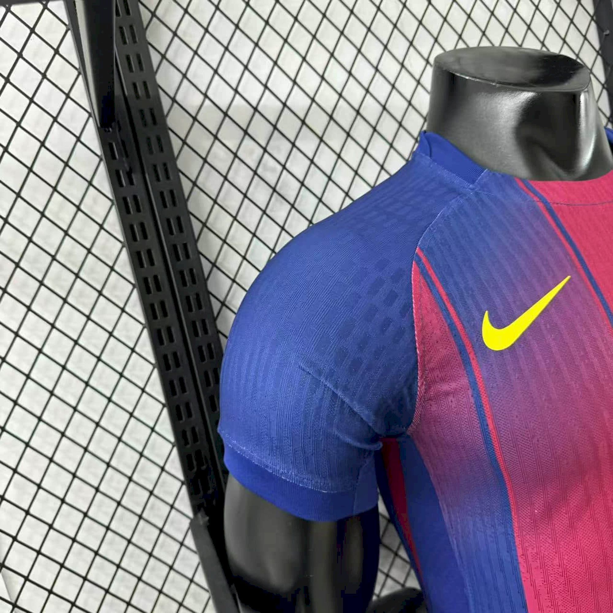 Player Barcelona Home 20252026 New Season Football Jersey Sports Shirt (3).jpg