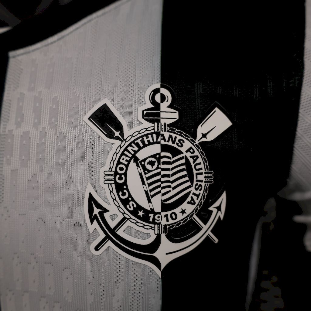 Corinthians 2 away player 2425 Football Team Shirt Jersey (7).jpg