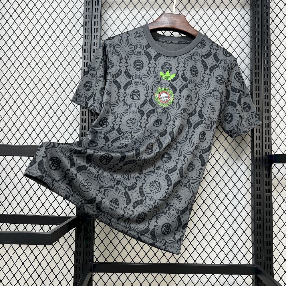 Mens Bayern Munich 2025/26 Wiesn T-Shirt Jersey