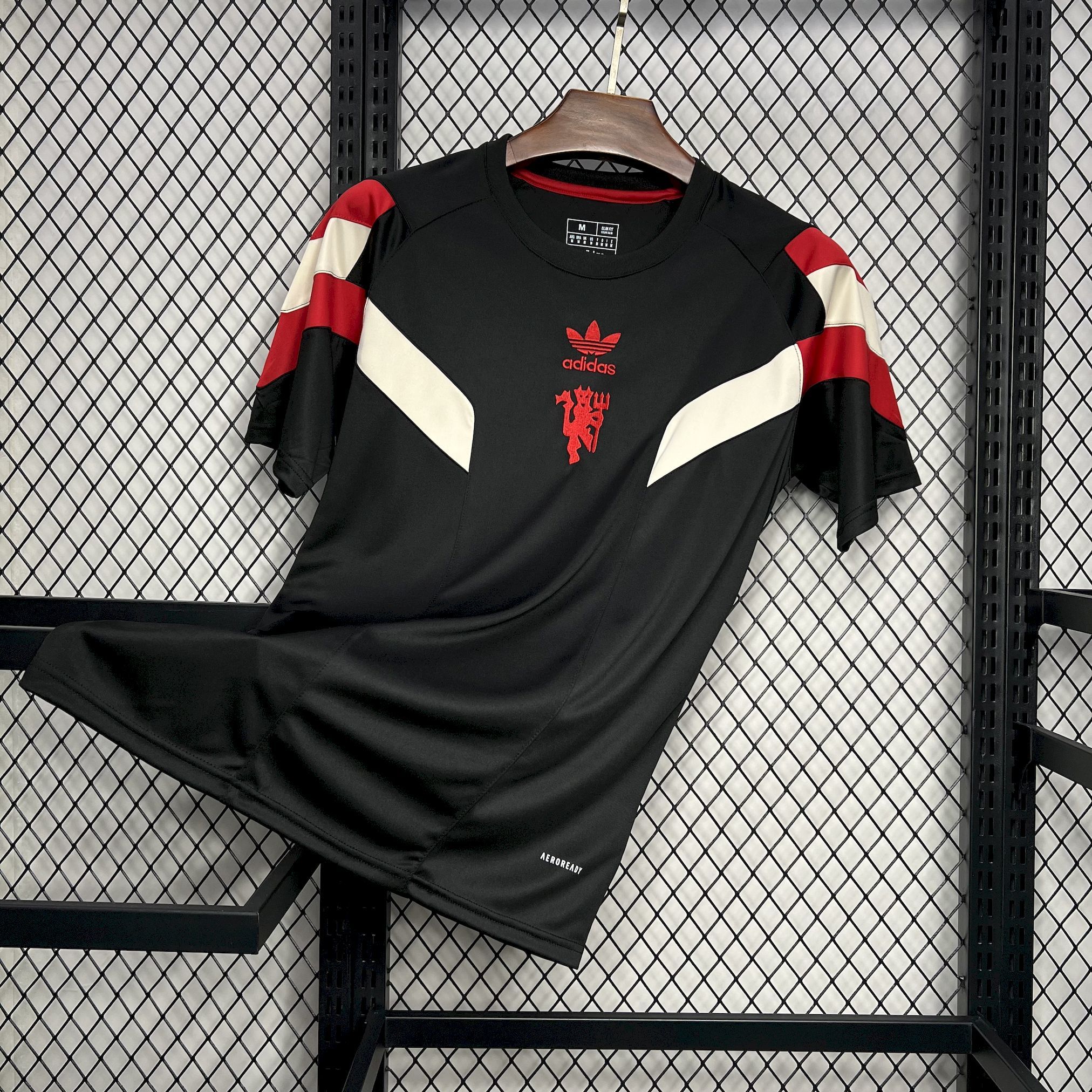 Manchester United 2024/25 Originals Tee Black Jersey S-2XL