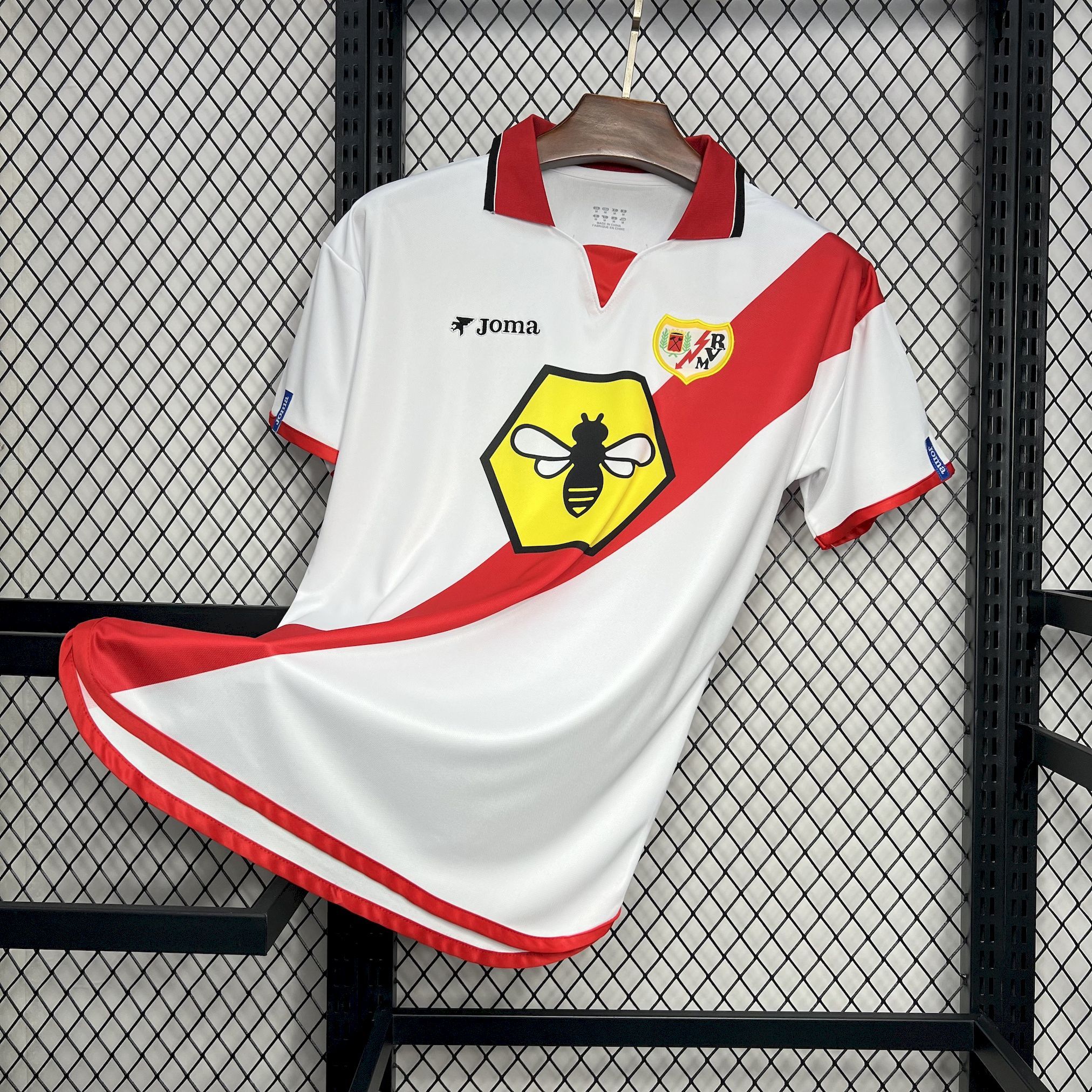 Rayo Vallecano 2001/02 Home Jersey