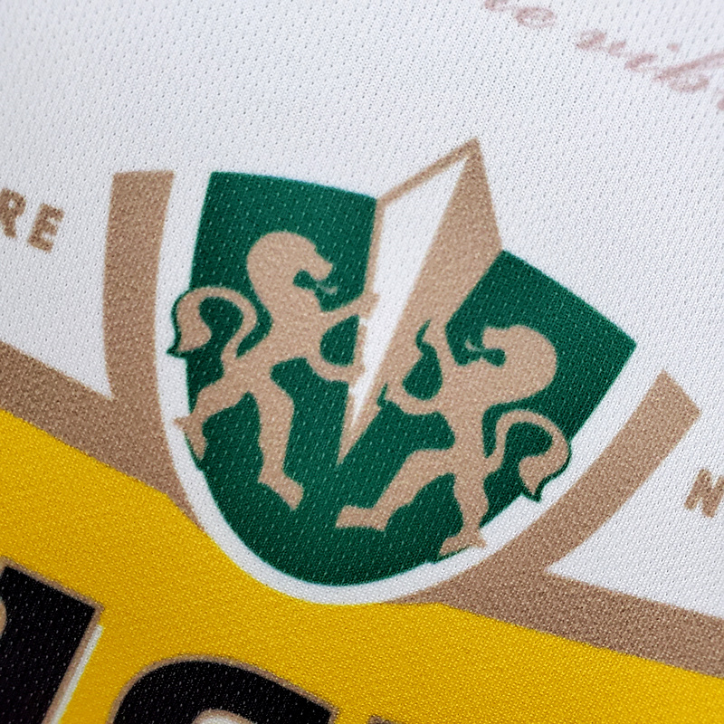 23a102d8.jpg
