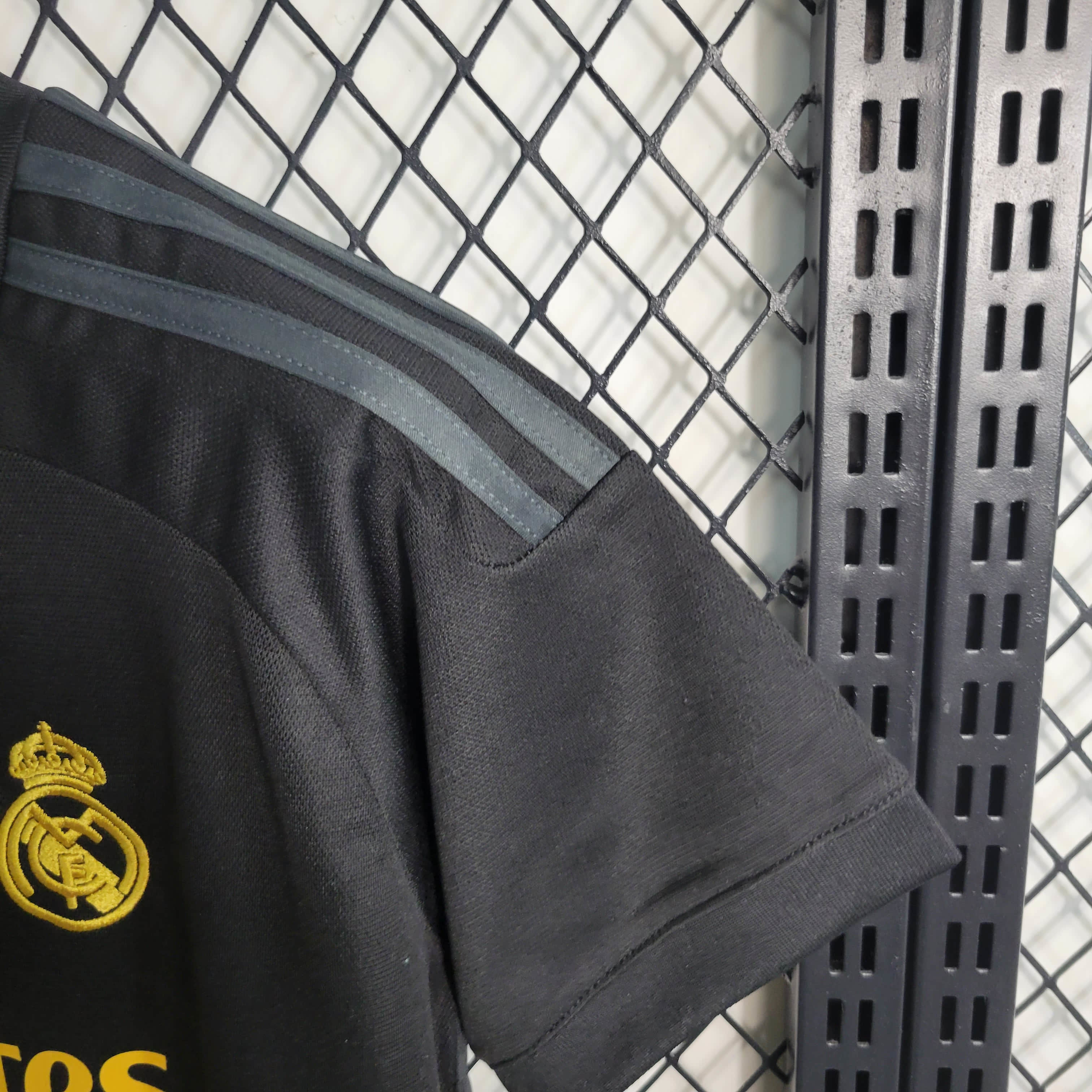 2324 Women Real Madrid away size S-XXL (4).jpg