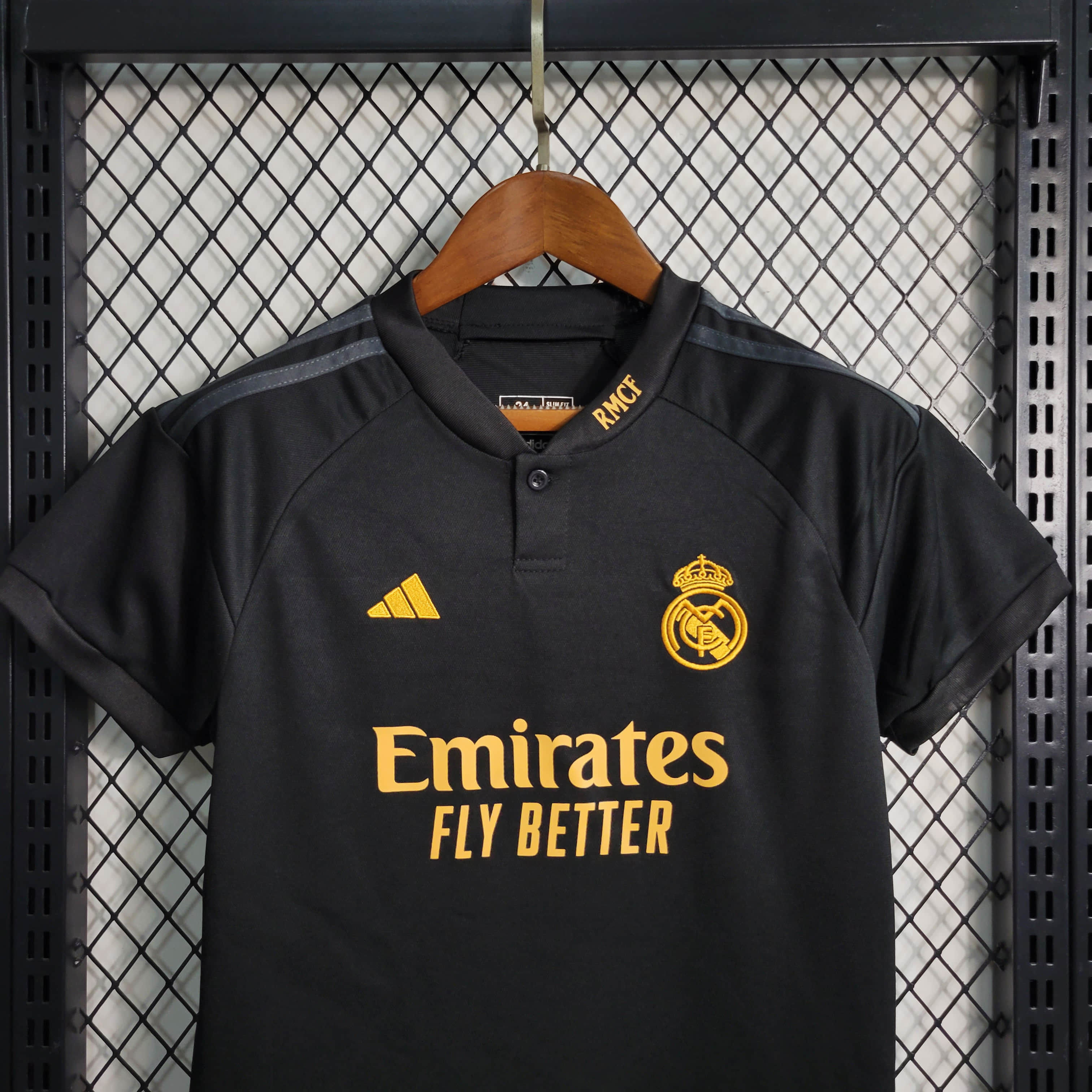2324 kids Real Madrid 2 away games Size 16-28 (9).jpg