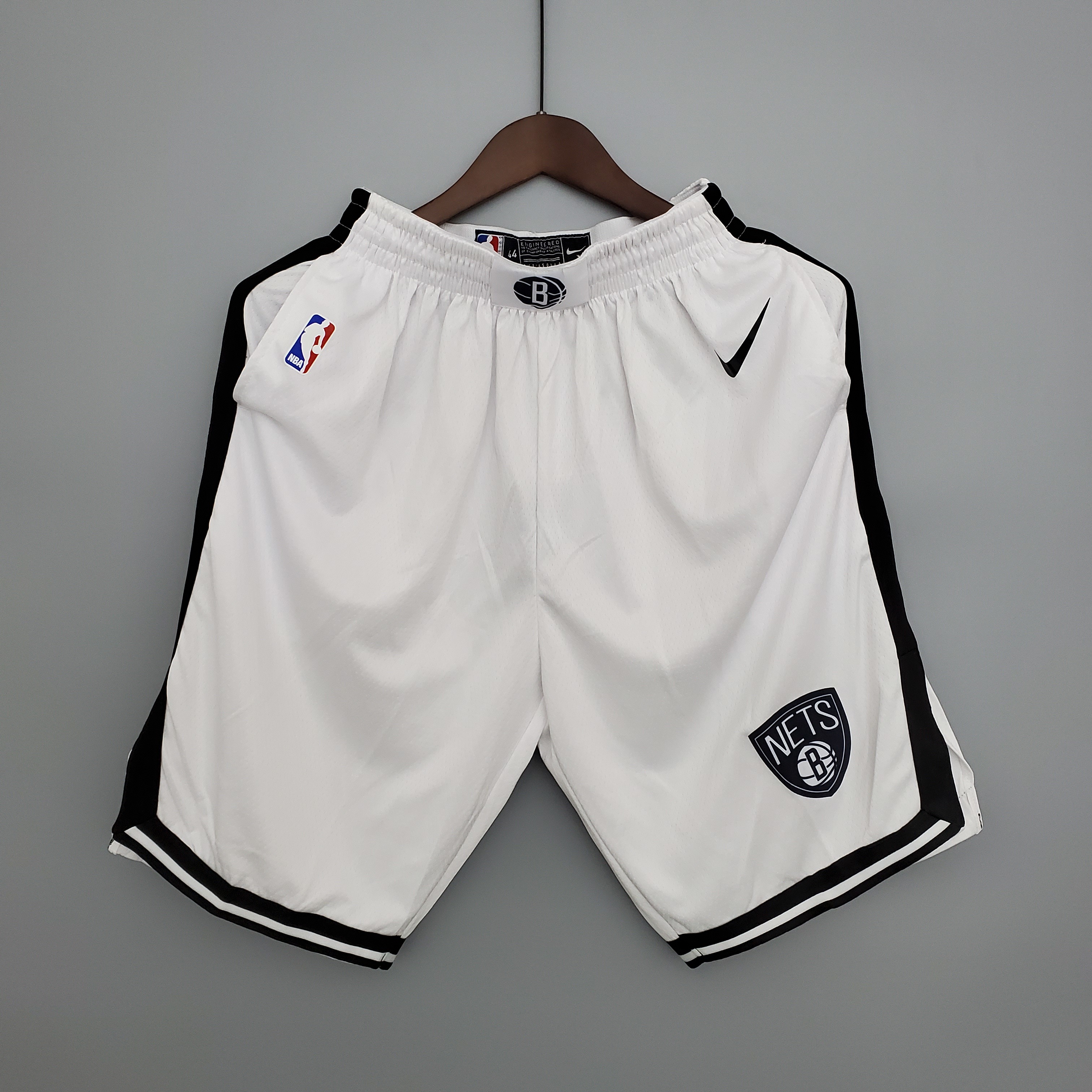 Nets White Shorts S-XXL
