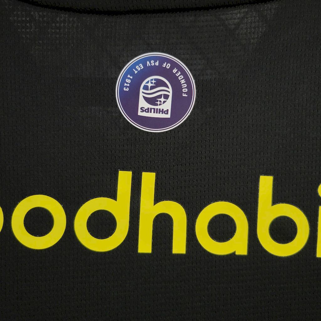 PSV Eindhoven Away 2425 Football team shirt Jersey (9).jpg