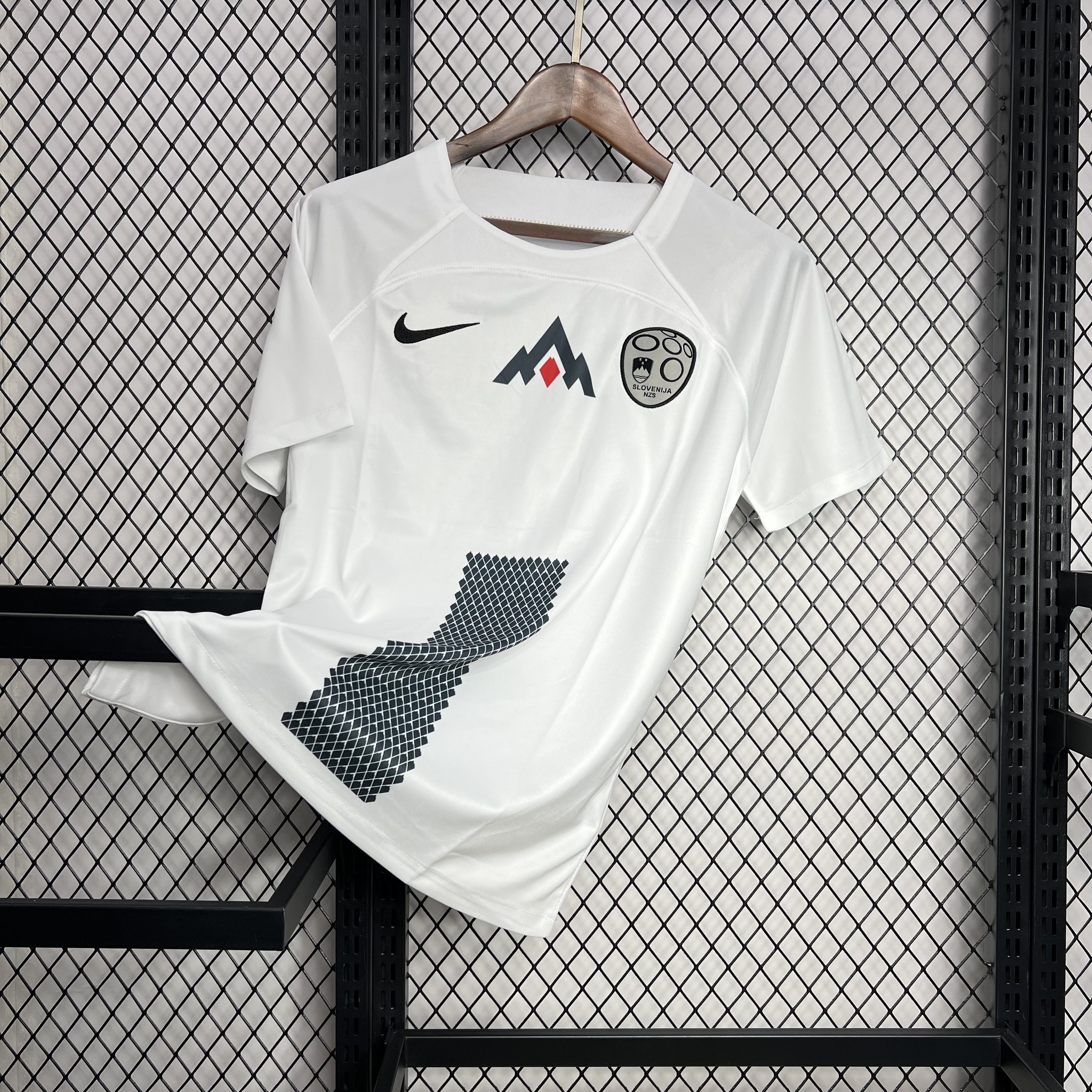 Slovenia 2024/25 Euro Away Jersey