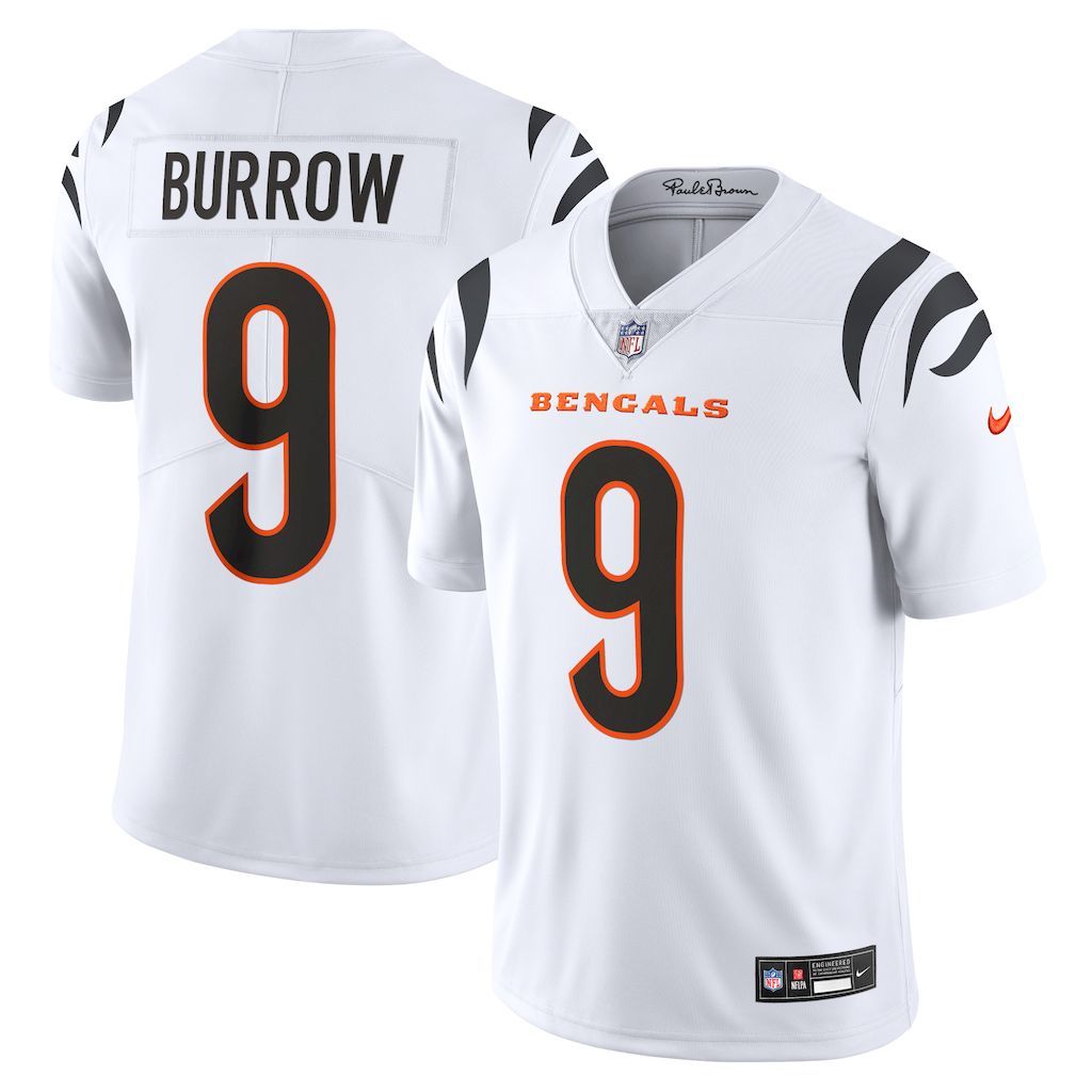 Mens Cincinnati Bengals Joe Burrow Nike White  Vapor Untouchable.jpg