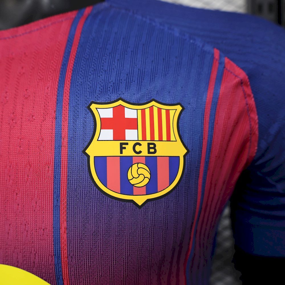 player Barcelona home 2526 new season Football Jersey Sports shirt (6).jpg