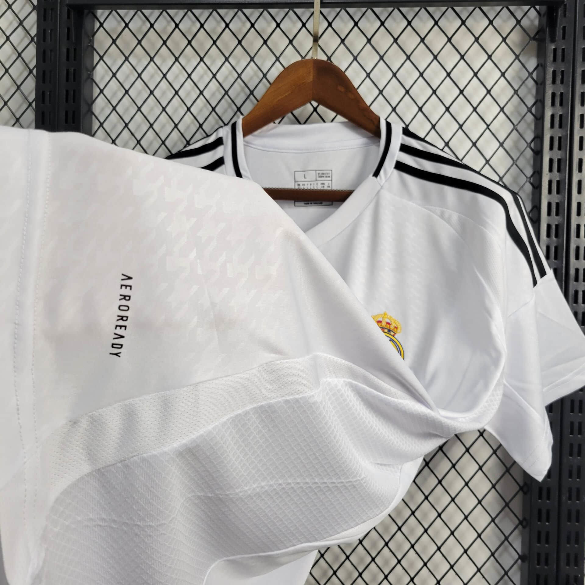 2425 Real Madrid Home (2).jpg