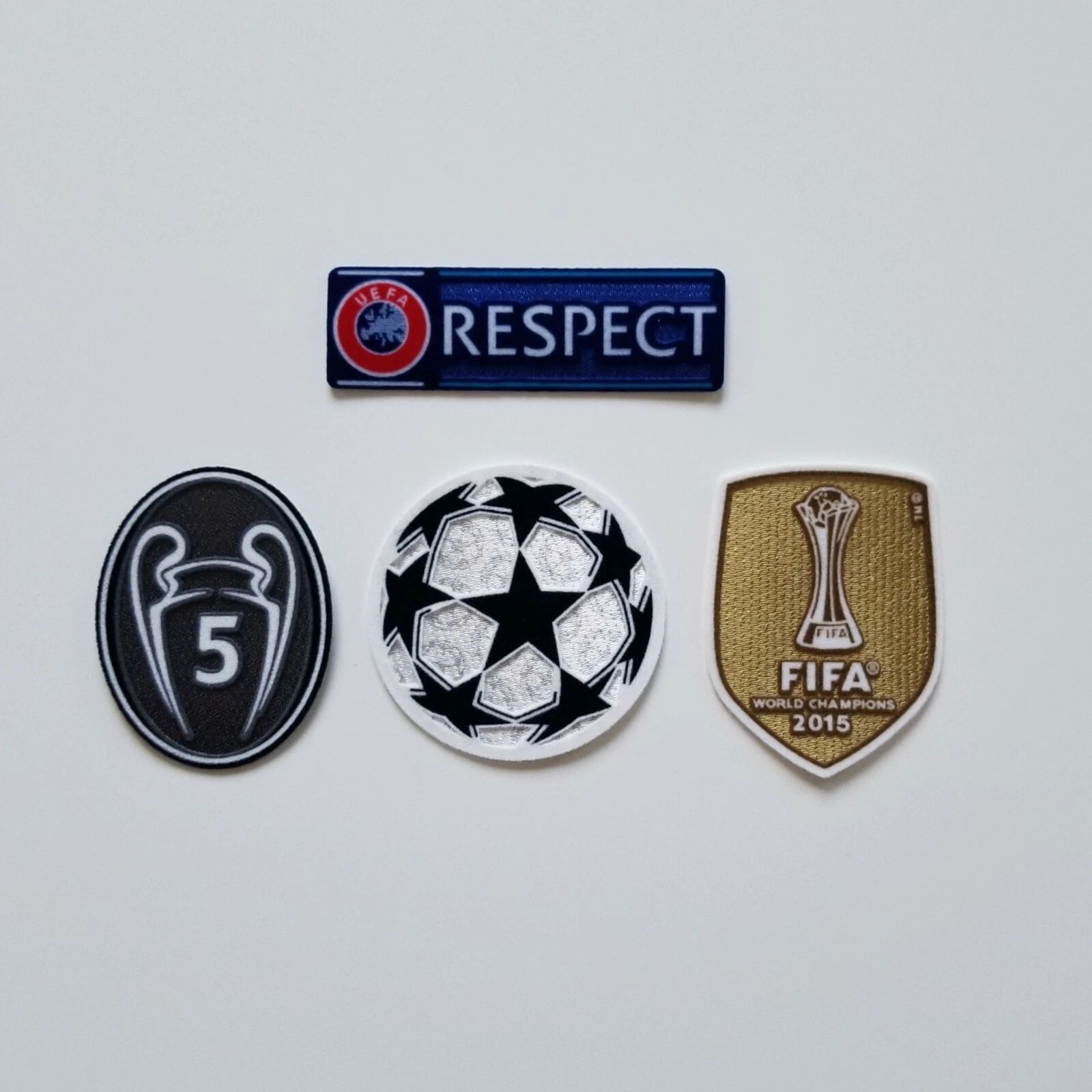 FC Barcelona 2015 UEFA CHAMPIONS LEAGUE SET Soccer patch 5 TROPHY badge Messi.jpg