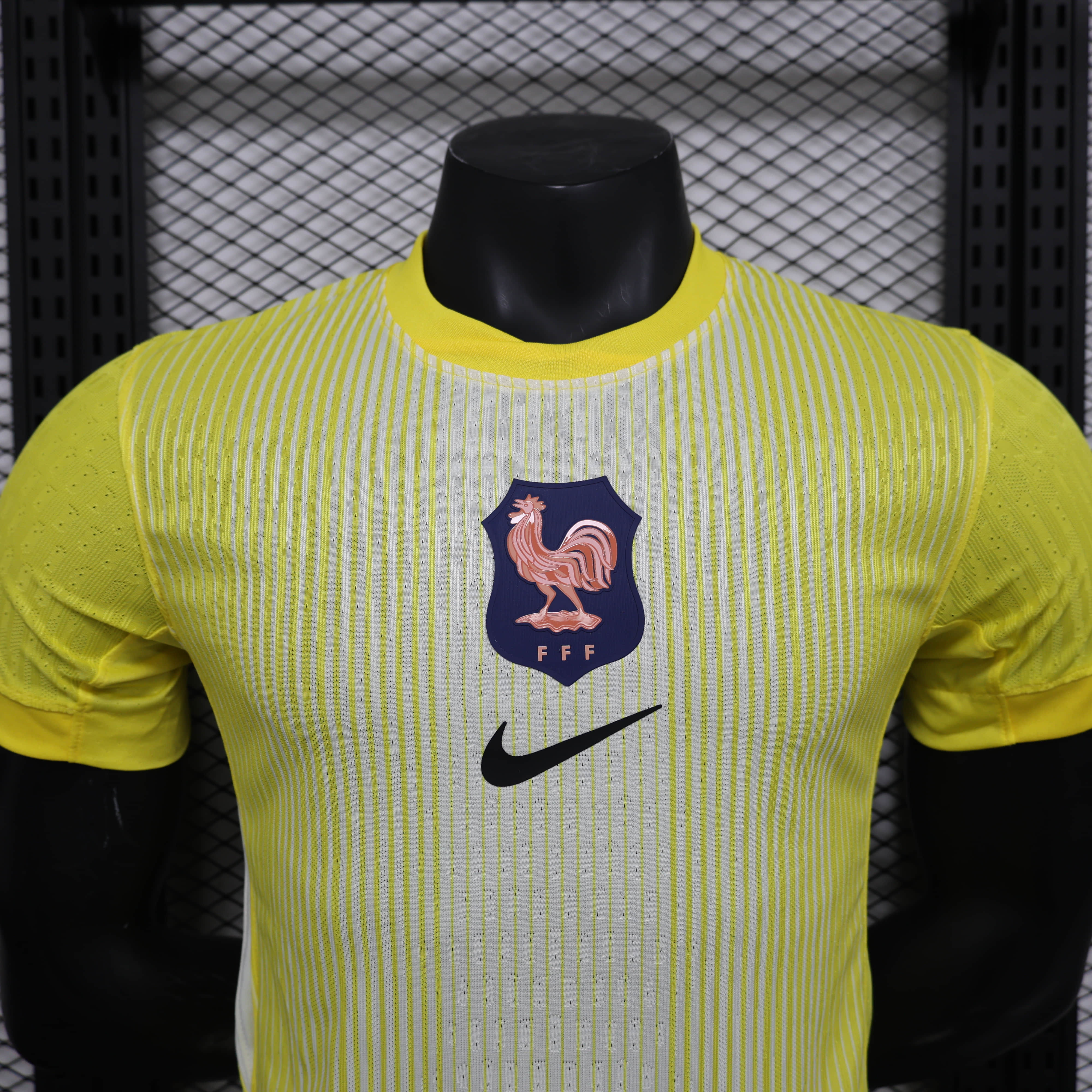 Player  France goalkeeper 2526 Football team shirt Jersey Sports shir (9).jpg