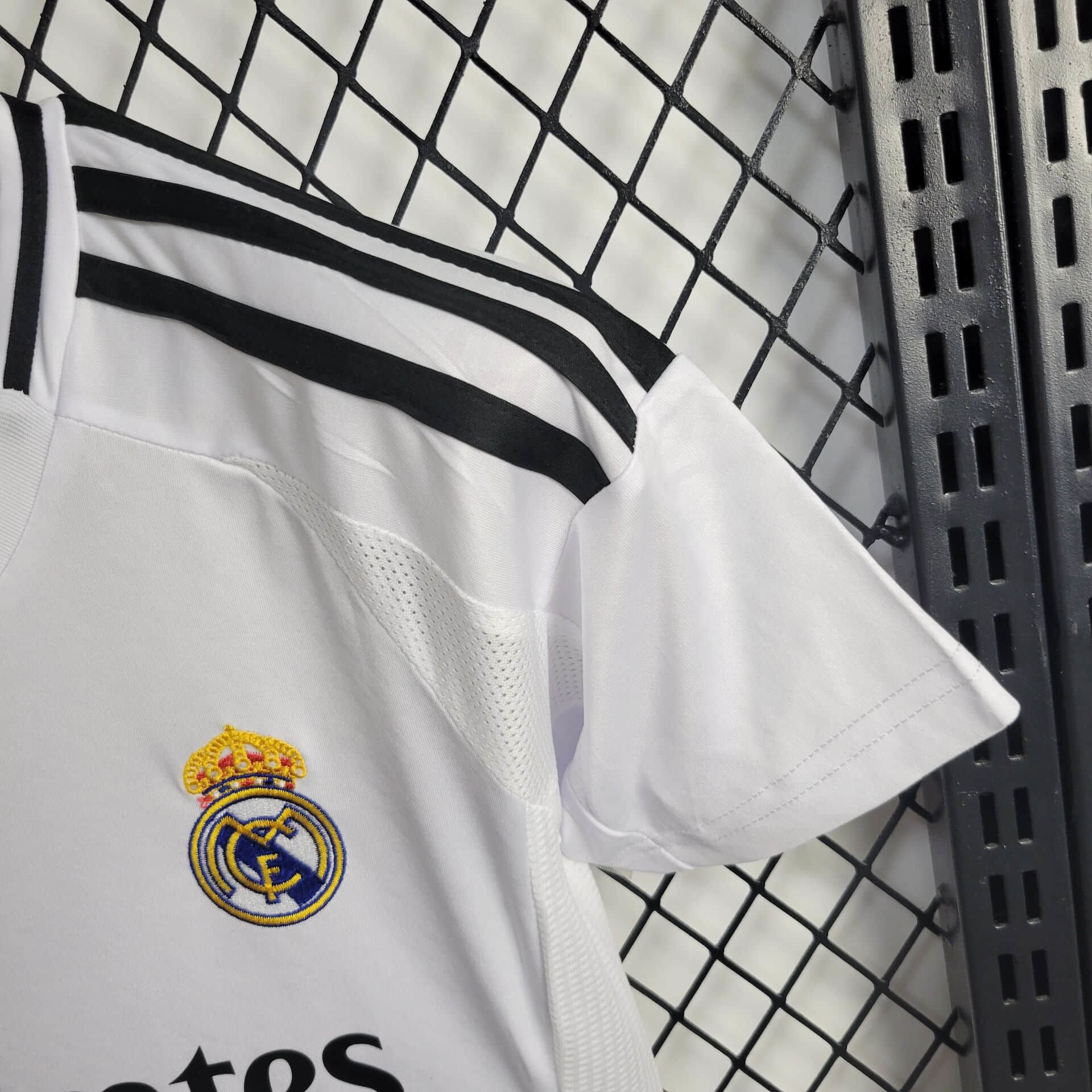 2425 Kids Real Madrid Home (6).jpg