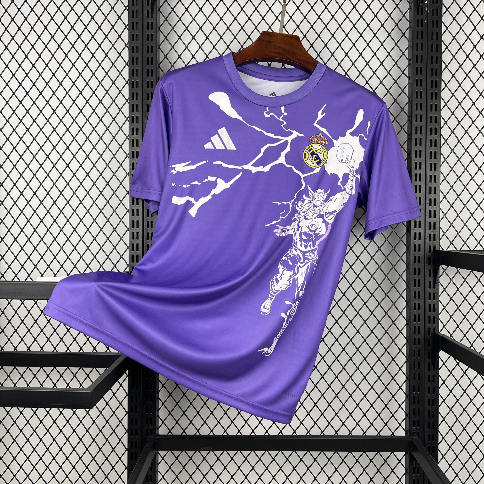Mens Real Madrid 2025/26 Pre-Match Jersey