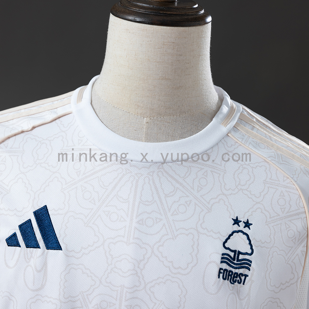 Nottingham-Forest-2526-Away-Jersey-(2).jpg