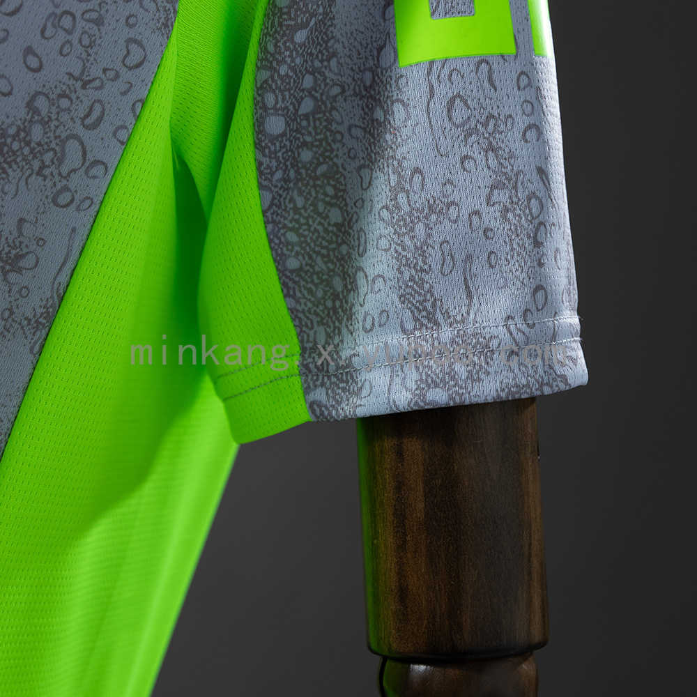 Manchester-City-2526-Third-Away-Player-Version-Jersey-(6).jpg