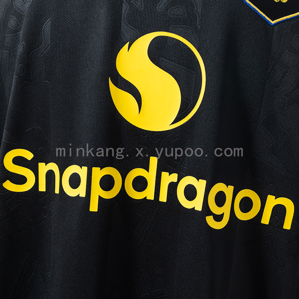 Manchester-United-2526-Third-Away-Long-Sleeve-Jersey-(3).jpg