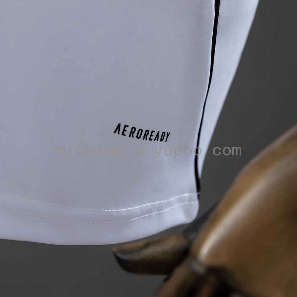 Fulham-2526-Home-Jersey-(7).jpg