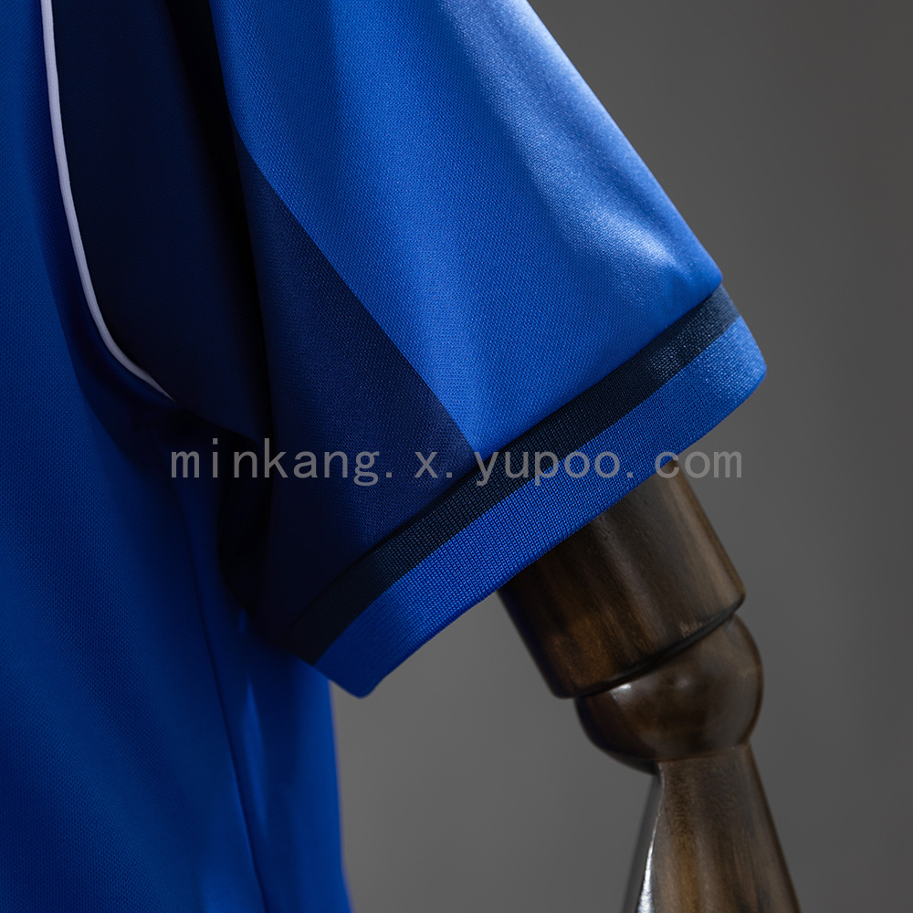 M47A8900.jpg